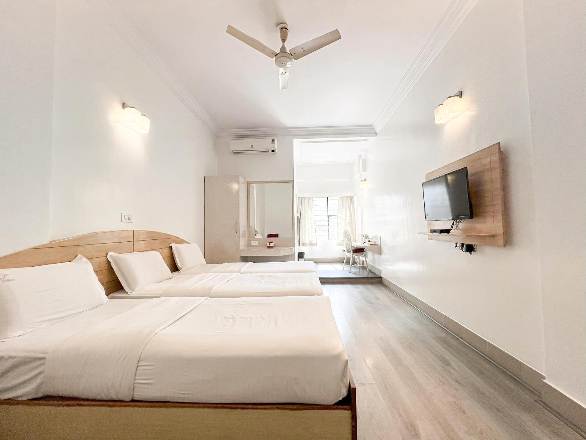 Hotel Vellara Bangalore Eksteriør billede