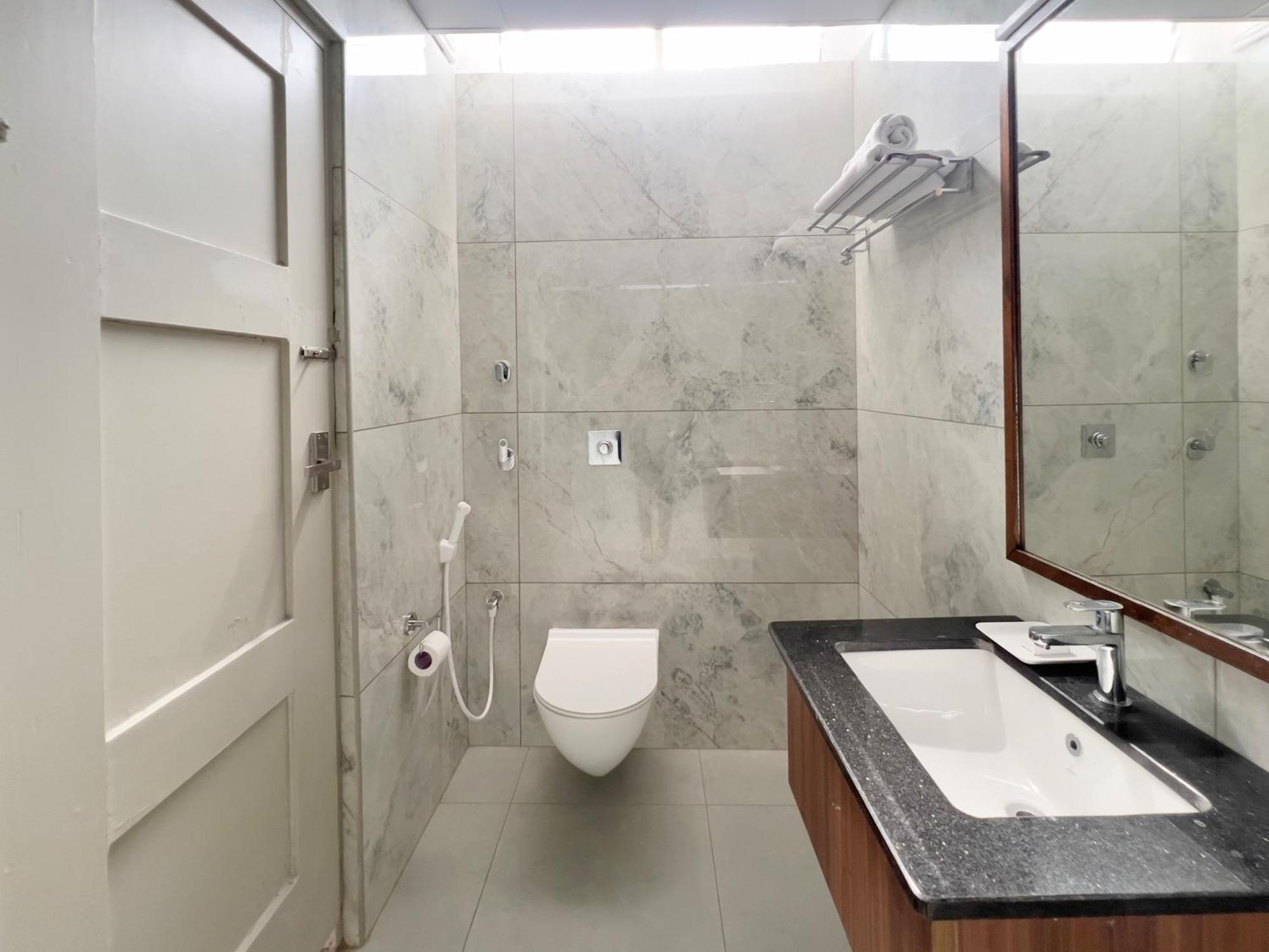 Hotel Vellara Bangalore Eksteriør billede