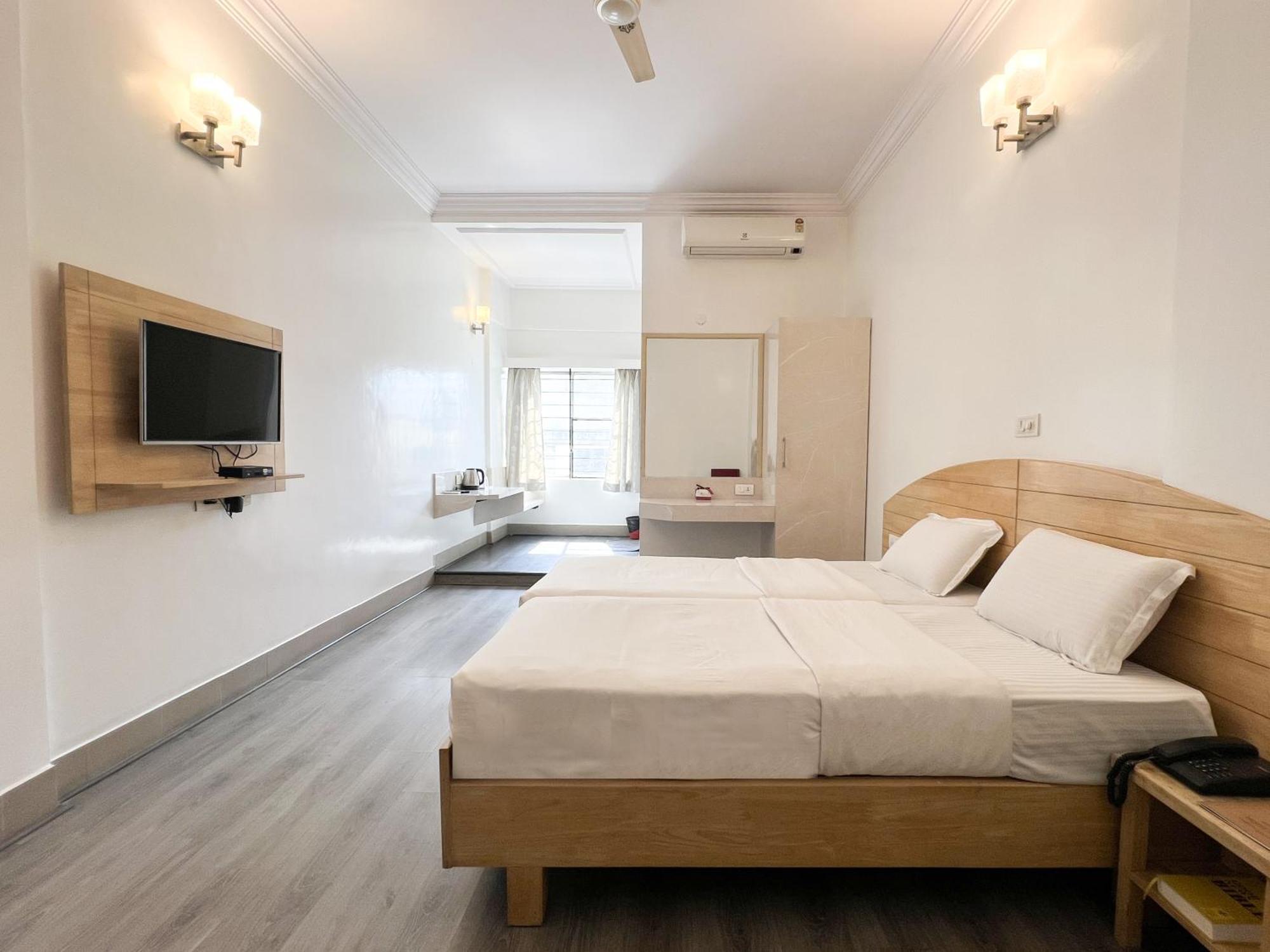 Hotel Vellara Bangalore Eksteriør billede