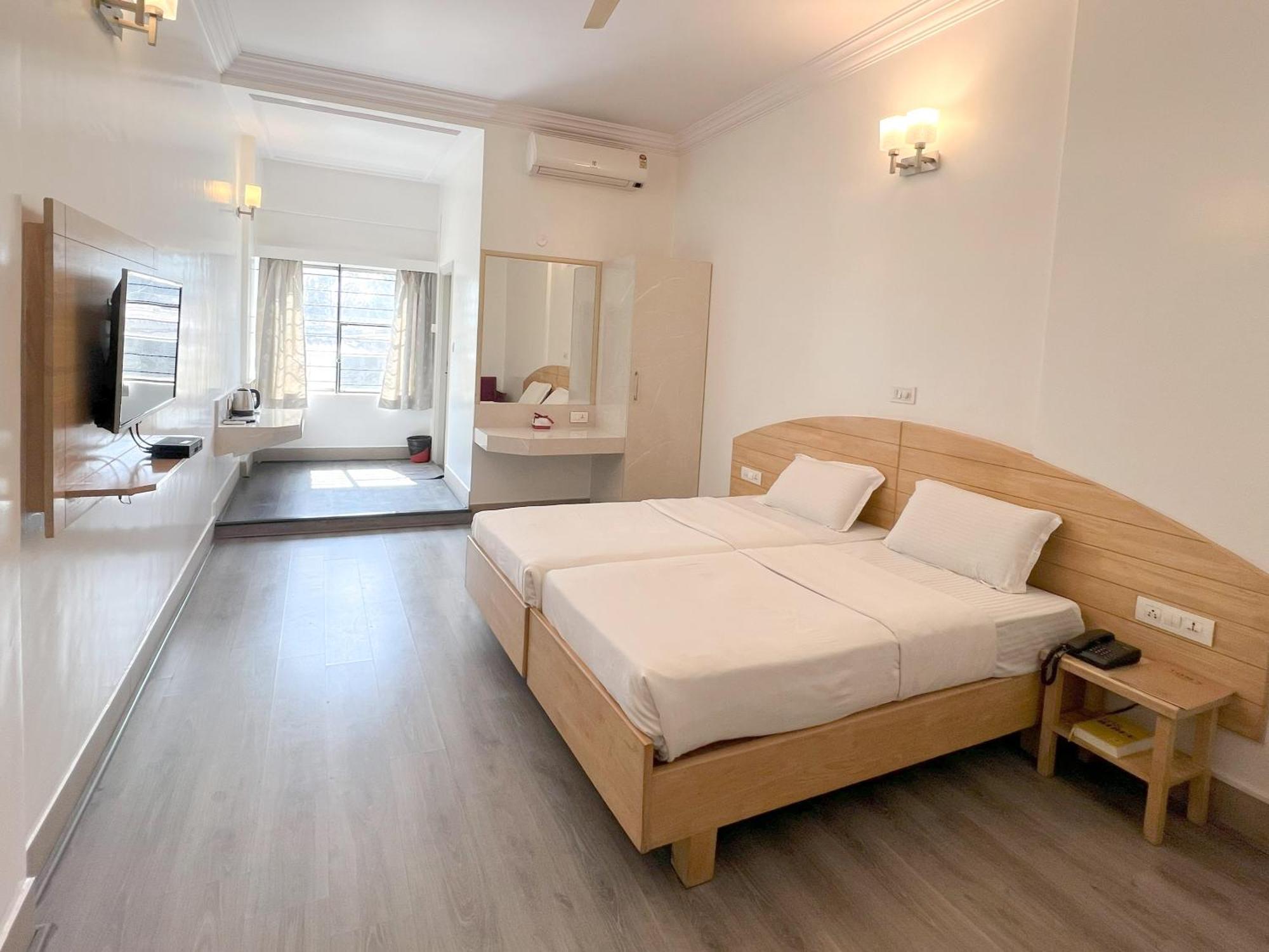 Hotel Vellara Bangalore Eksteriør billede