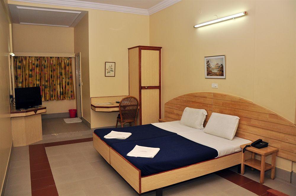 Hotel Vellara Bangalore Eksteriør billede