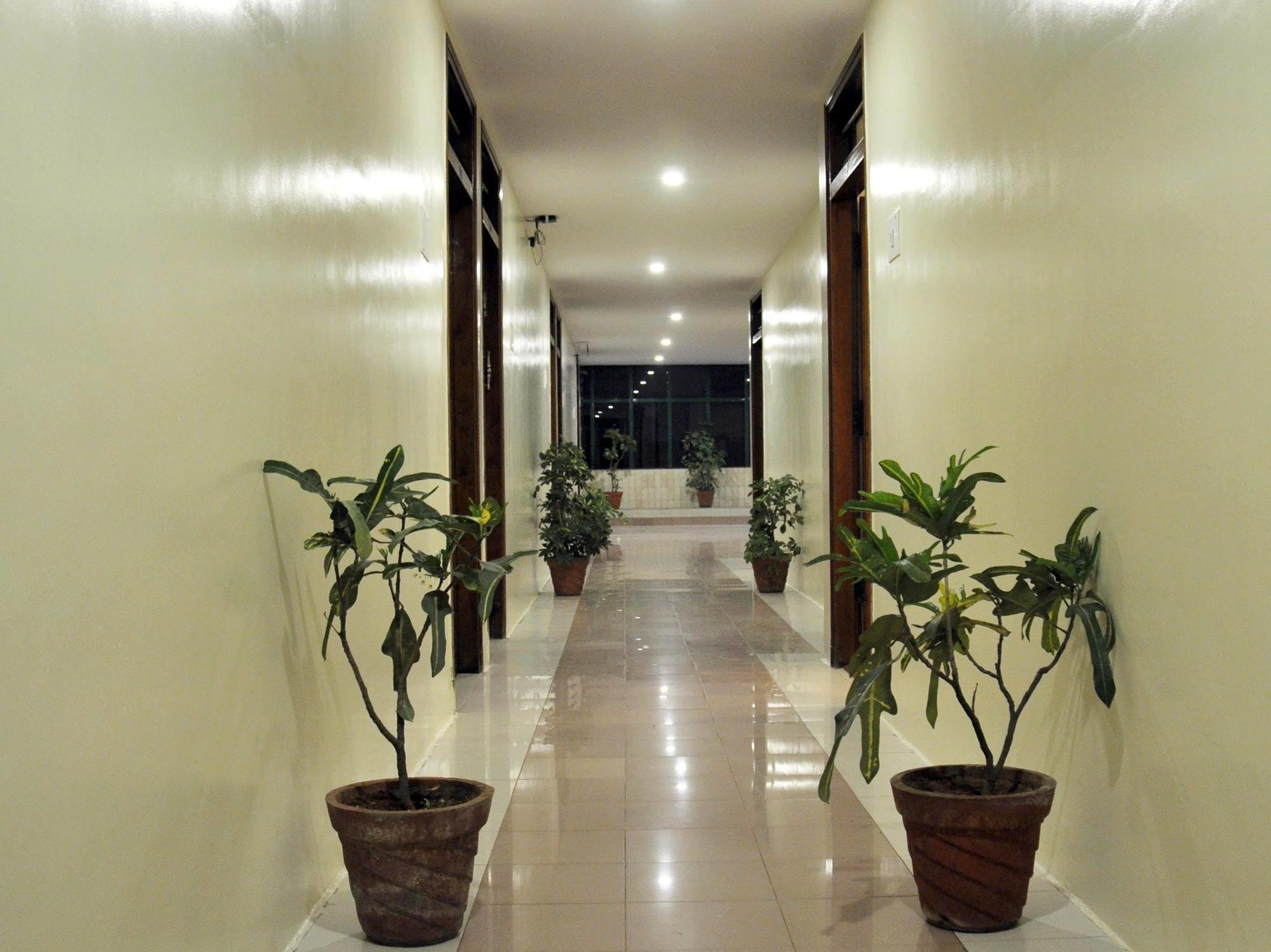 Hotel Vellara Bangalore Eksteriør billede