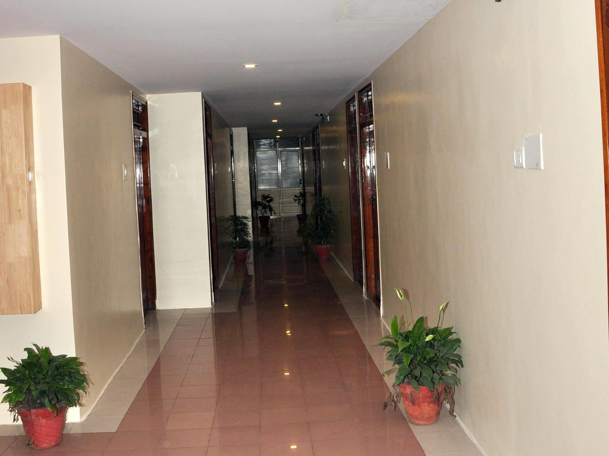 Hotel Vellara Bangalore Eksteriør billede
