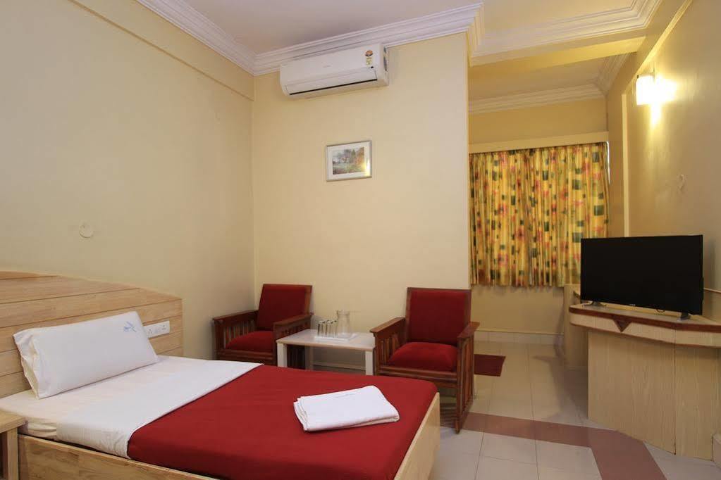 Hotel Vellara Bangalore Eksteriør billede